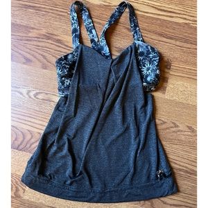 Lululemon rest less tank size 6